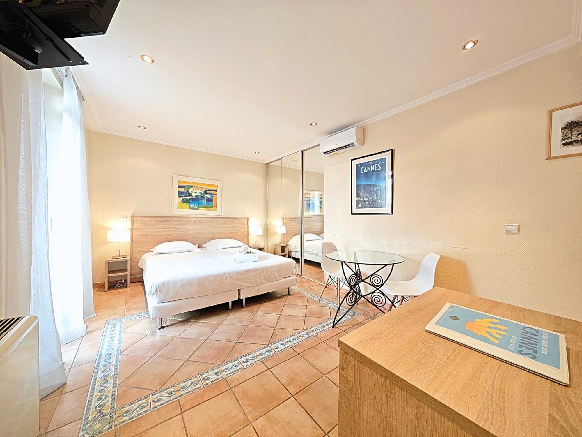 Viva Riviera Residence Commandant André Cannes Exterior foto